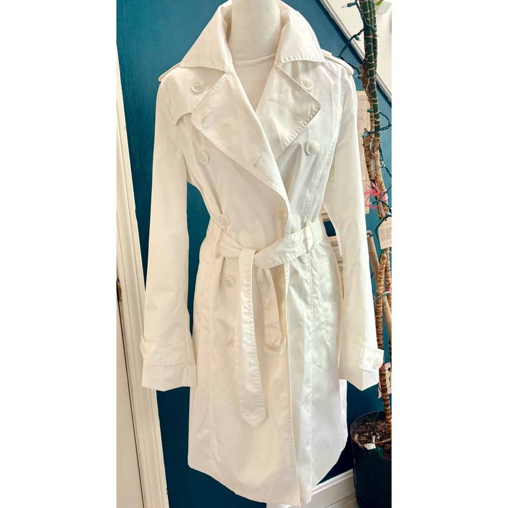 Beulah Classic White Belted Trench Rain Coat- Small